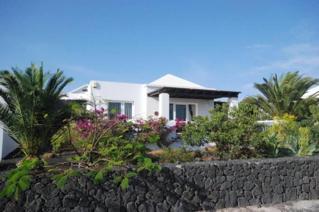 Villa Isa Sea Views Playa Blanca  Exteriör bild