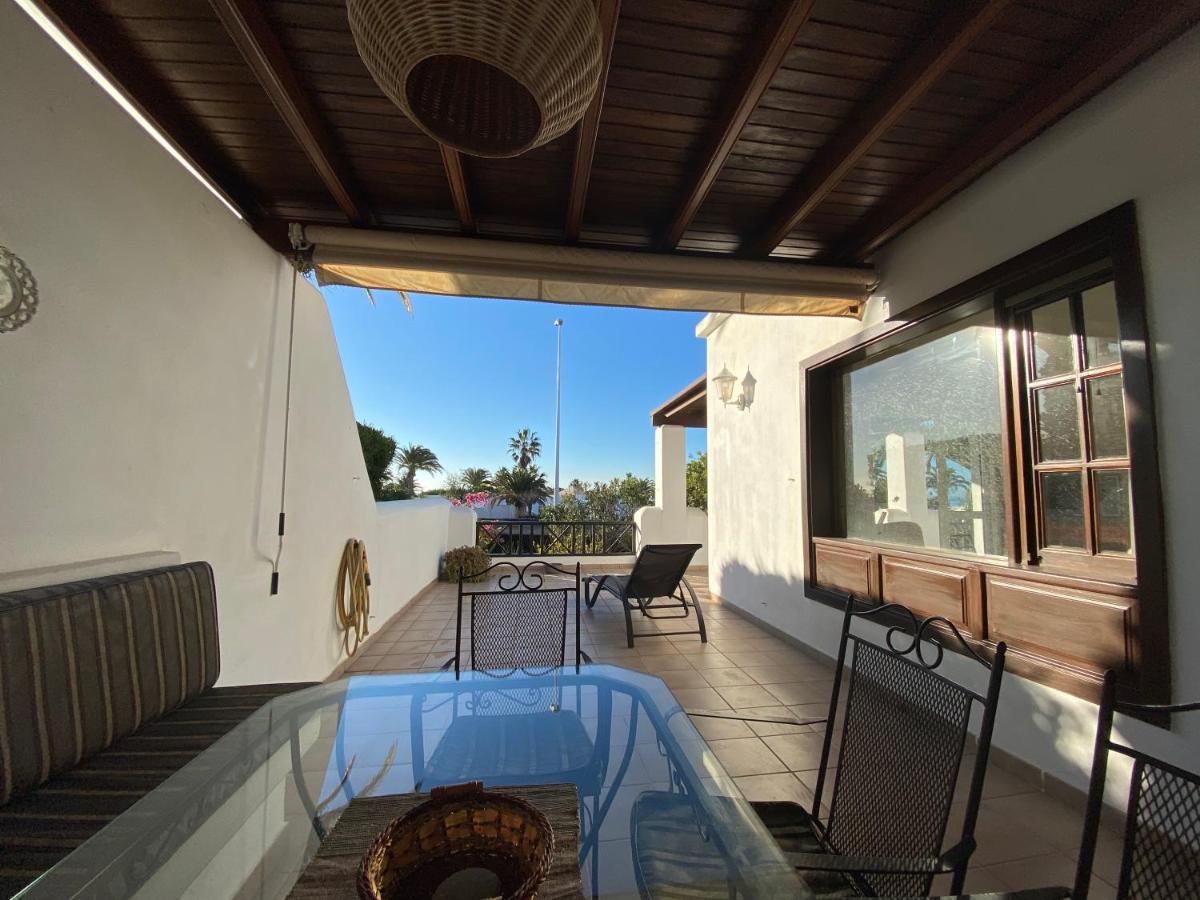 Villa Isa Sea Views Playa Blanca  Exteriör bild